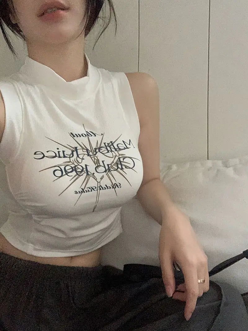 Chloe’s Vintage Letter Print Crop Top - Montfash