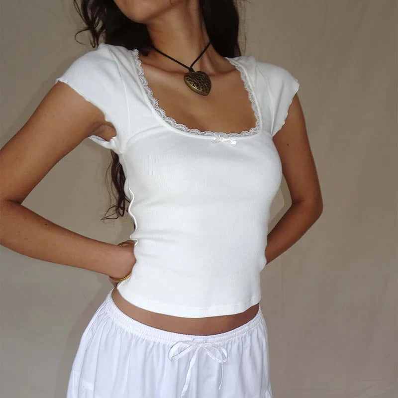 Daisy Lace Trim Crop Top - Montfash