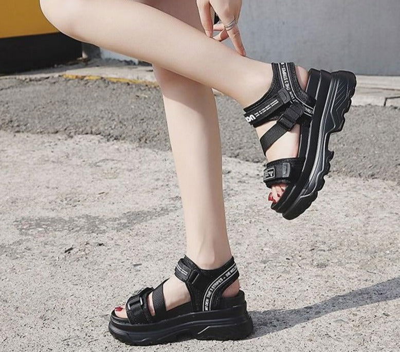 Hattie Sandals - Montfash