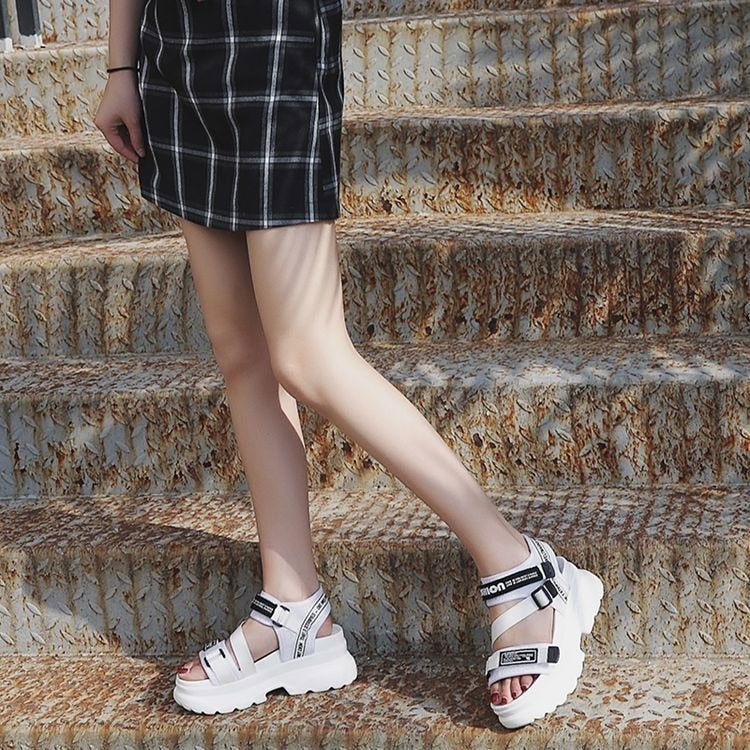 Hattie Sandals - Montfash