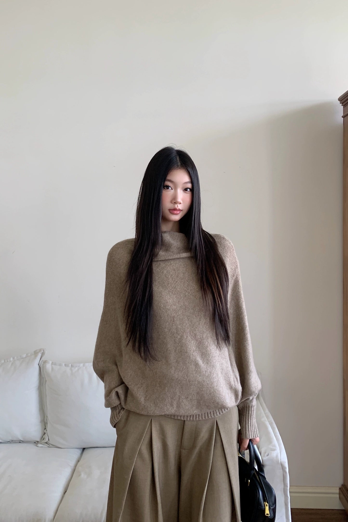 Elara Oversized Turtleneck Sweater