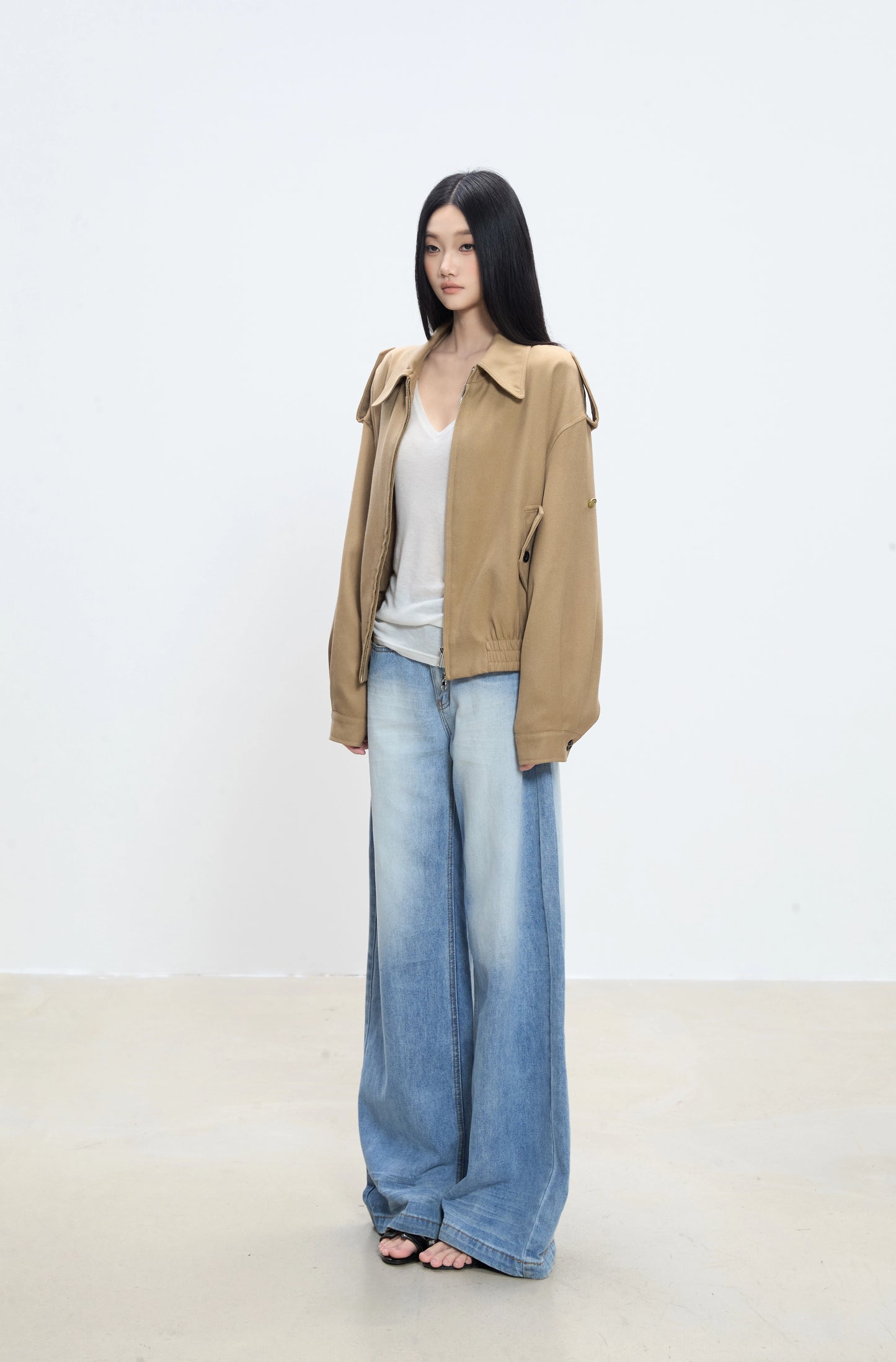 Alessia Relaxed Collar Zip-Up Jacket