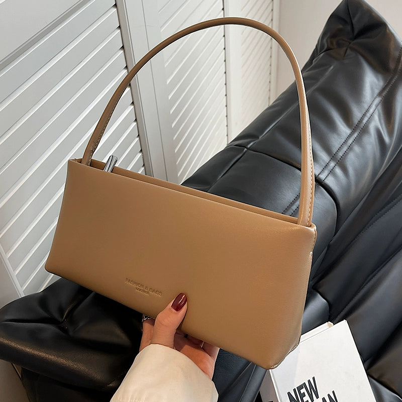 Isabella Baguette Bag