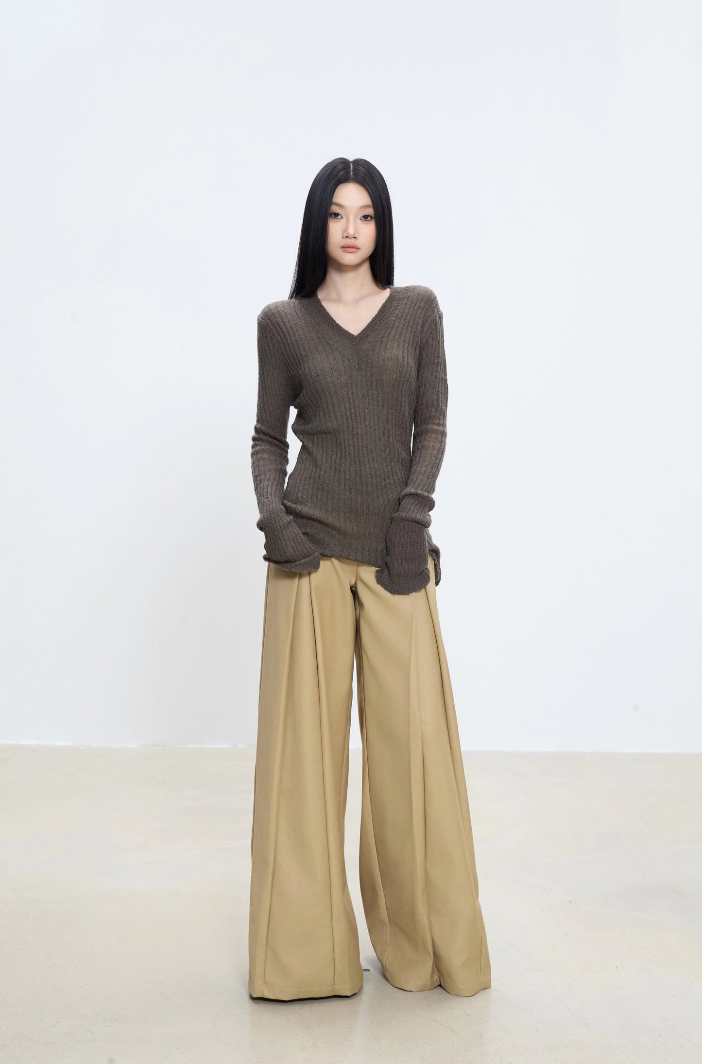 Cleo High-Waist Pleated Pants