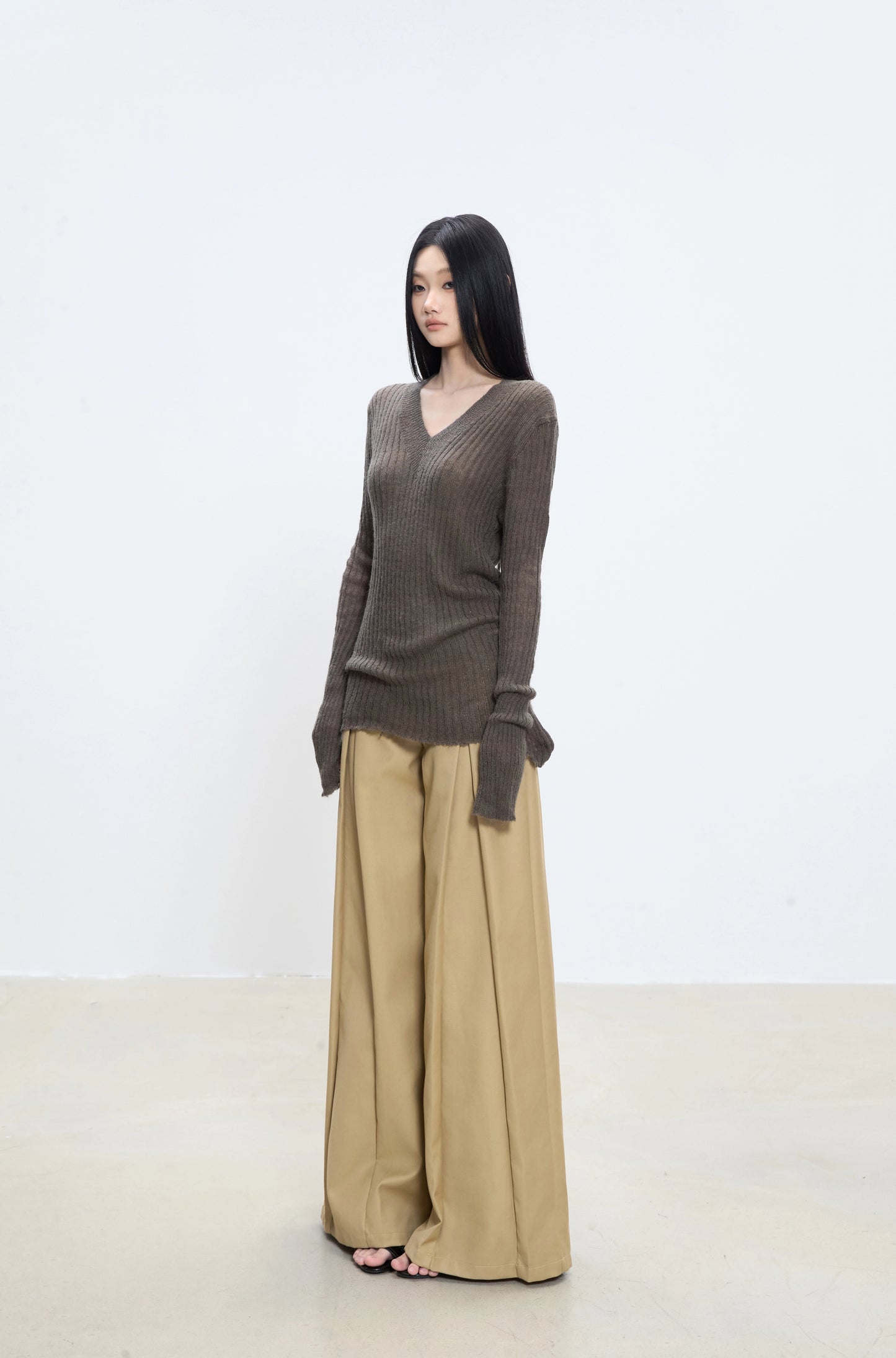 Cleo High-Waist Pleated Pants