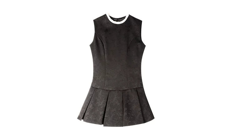 Clara Contrast-Trim Pleated Dress