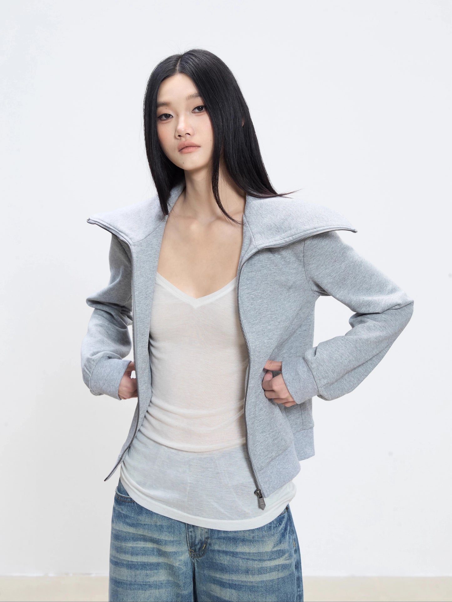 Sora Zip Hoodie