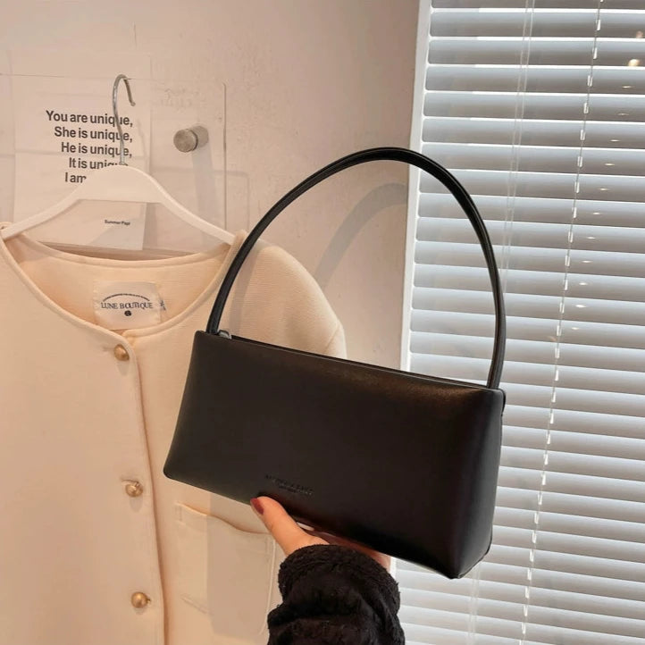 Isabella Baguette Bag