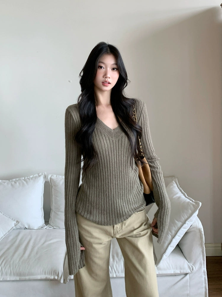 Aira Ribbed V-Neck Sweater