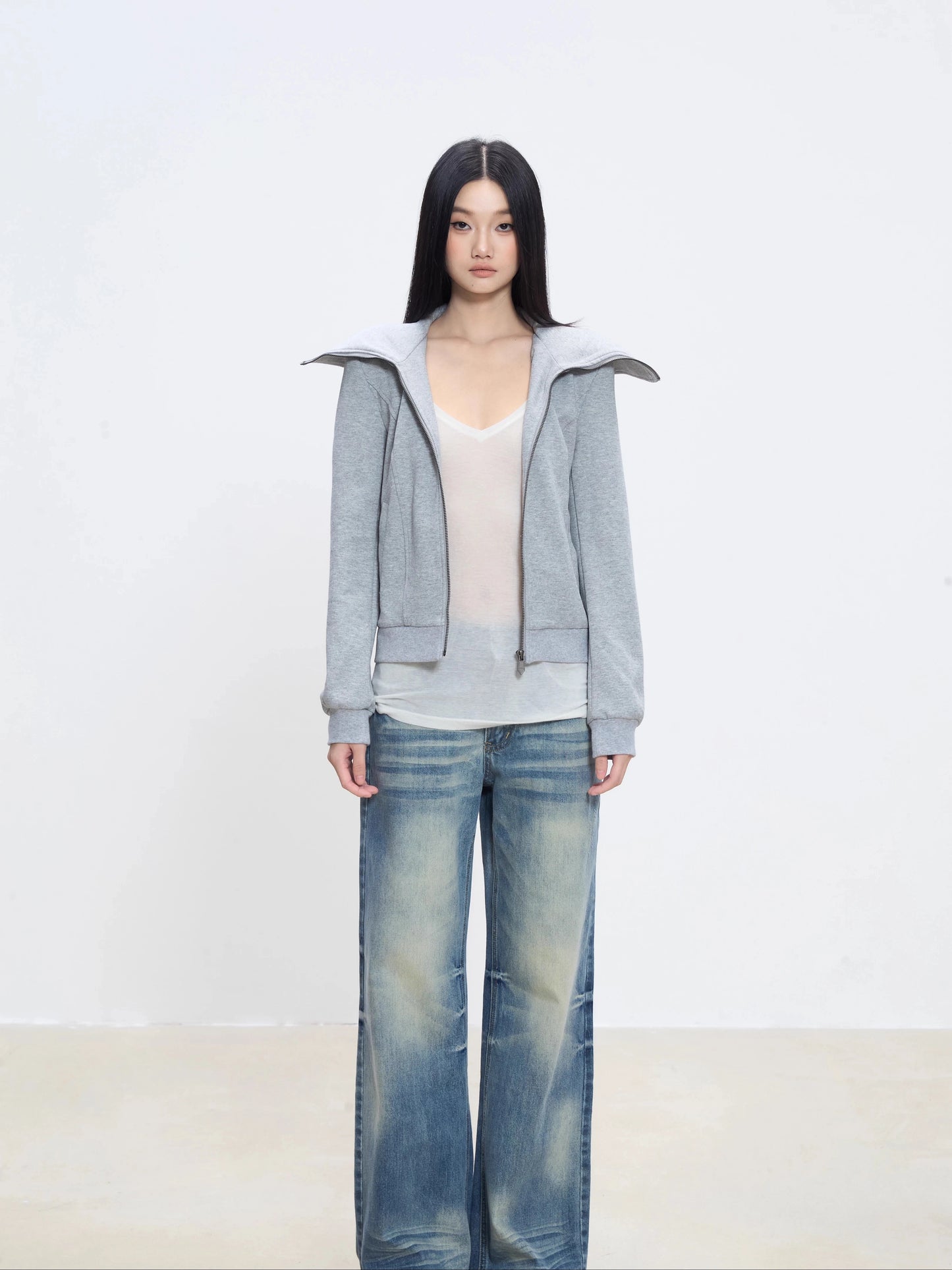 Sora Zip Hoodie