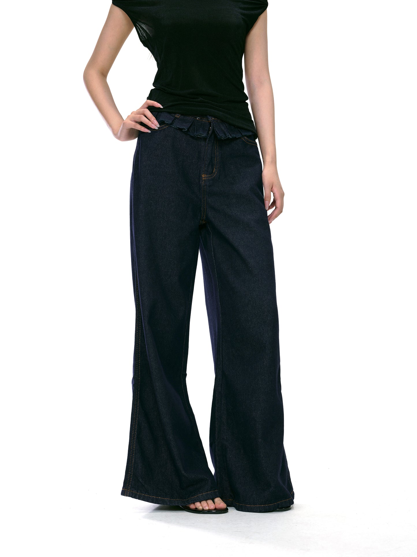 Roux Wide-Leg Jeans