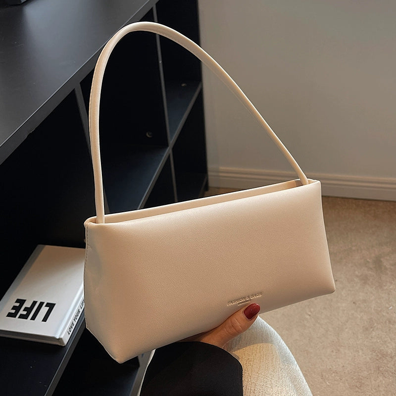 Isabella Baguette Bag