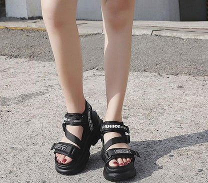 Hattie Sandals - Montfash