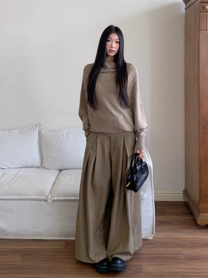 Elara Oversized Turtleneck Sweater