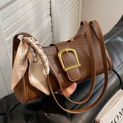 Nina Baguette Bag