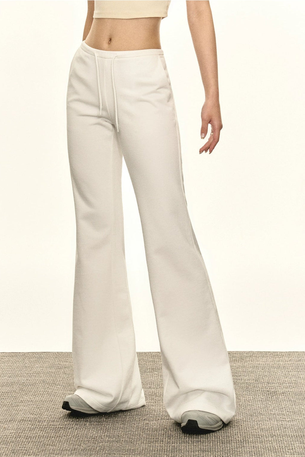 Mya Retro Low Waist Flared Pants