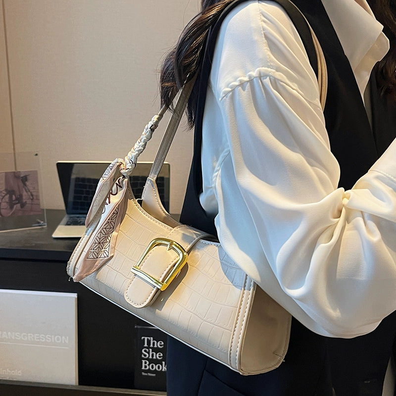 Nina Baguette Bag