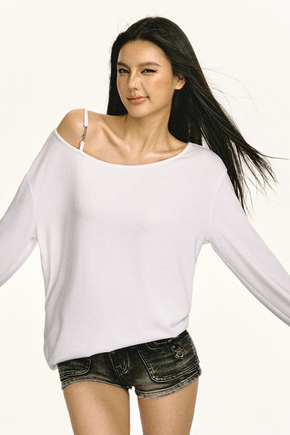 Reina Loose Wearing Long Sleeve T-Shirt