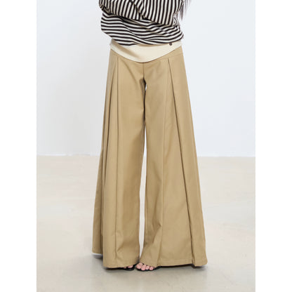Cleo High-Waist Pleated Pants