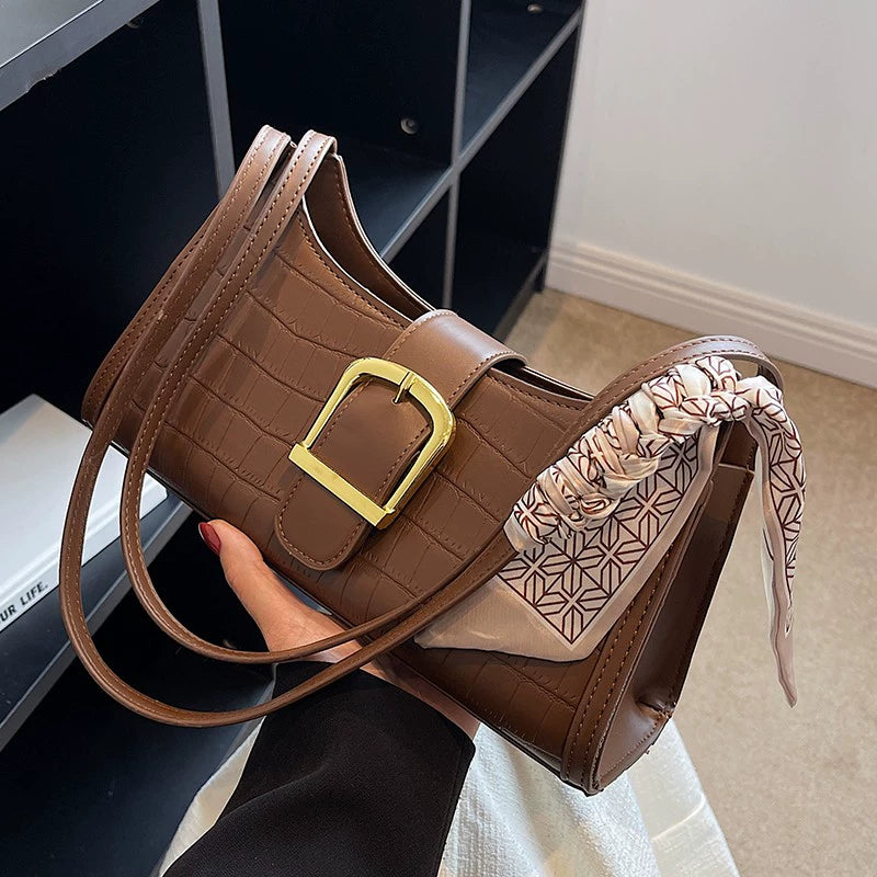 Nina Baguette Bag