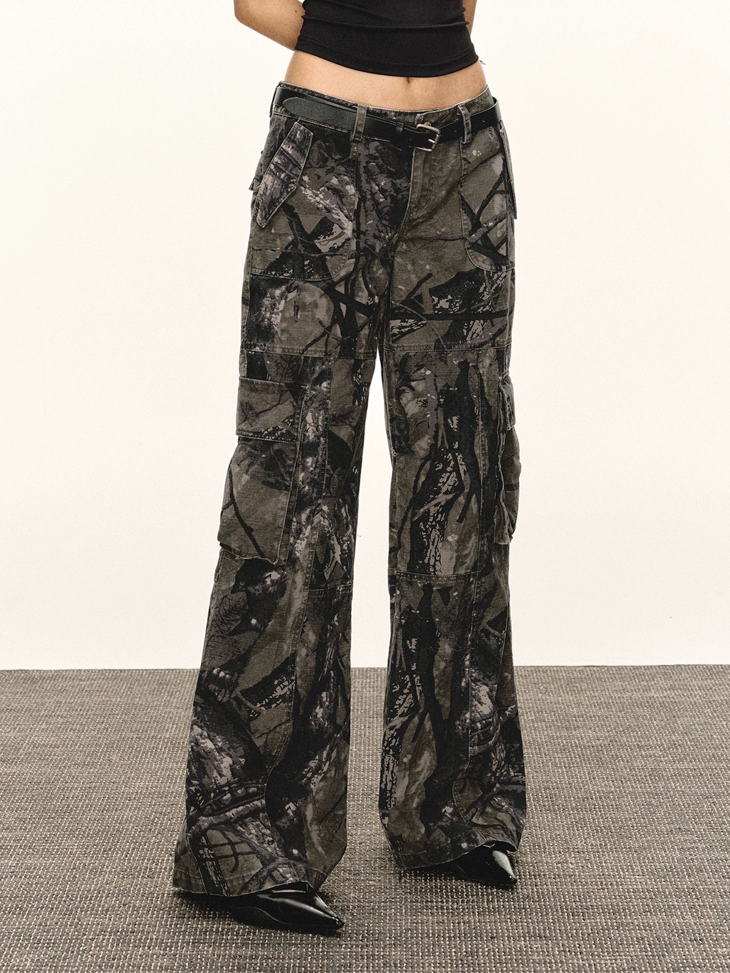 Carmen Vintage Camouflage Cargo Pants