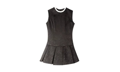 Clara Contrast-Trim Pleated Dress