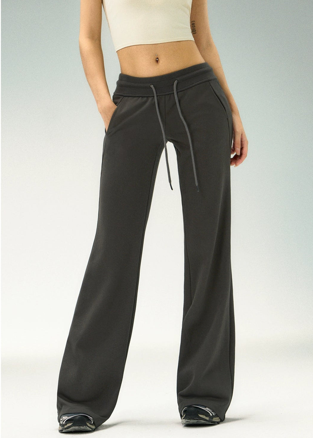 Vivian Bootcut Sweatpants