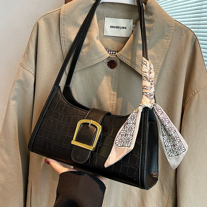 Nina Baguette Bag