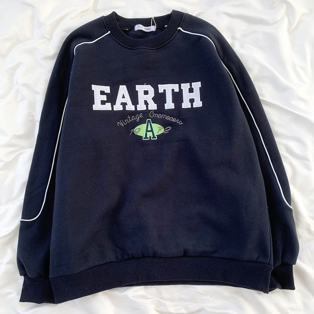 Earth Vintage Sweatshirt